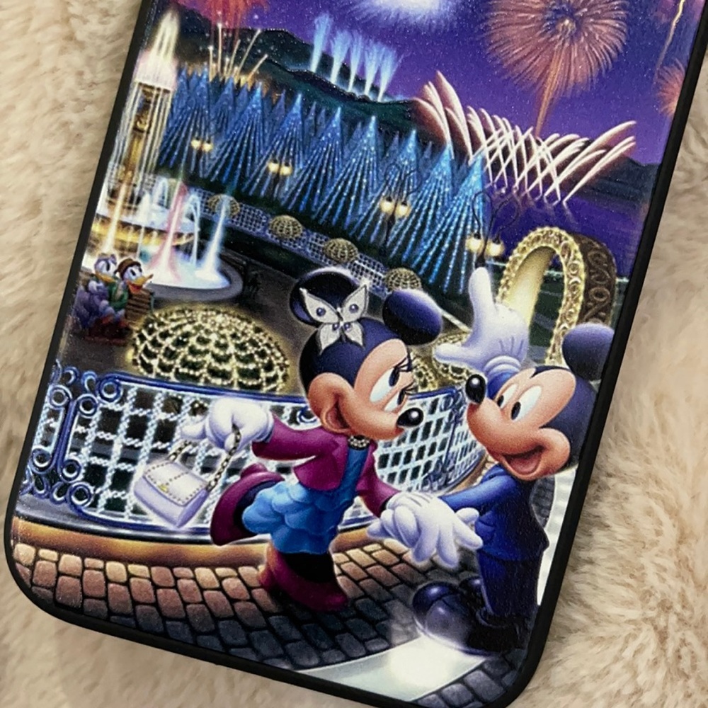 New Disney fireworks phone case iPhone 11 - Picture 2 of 10
